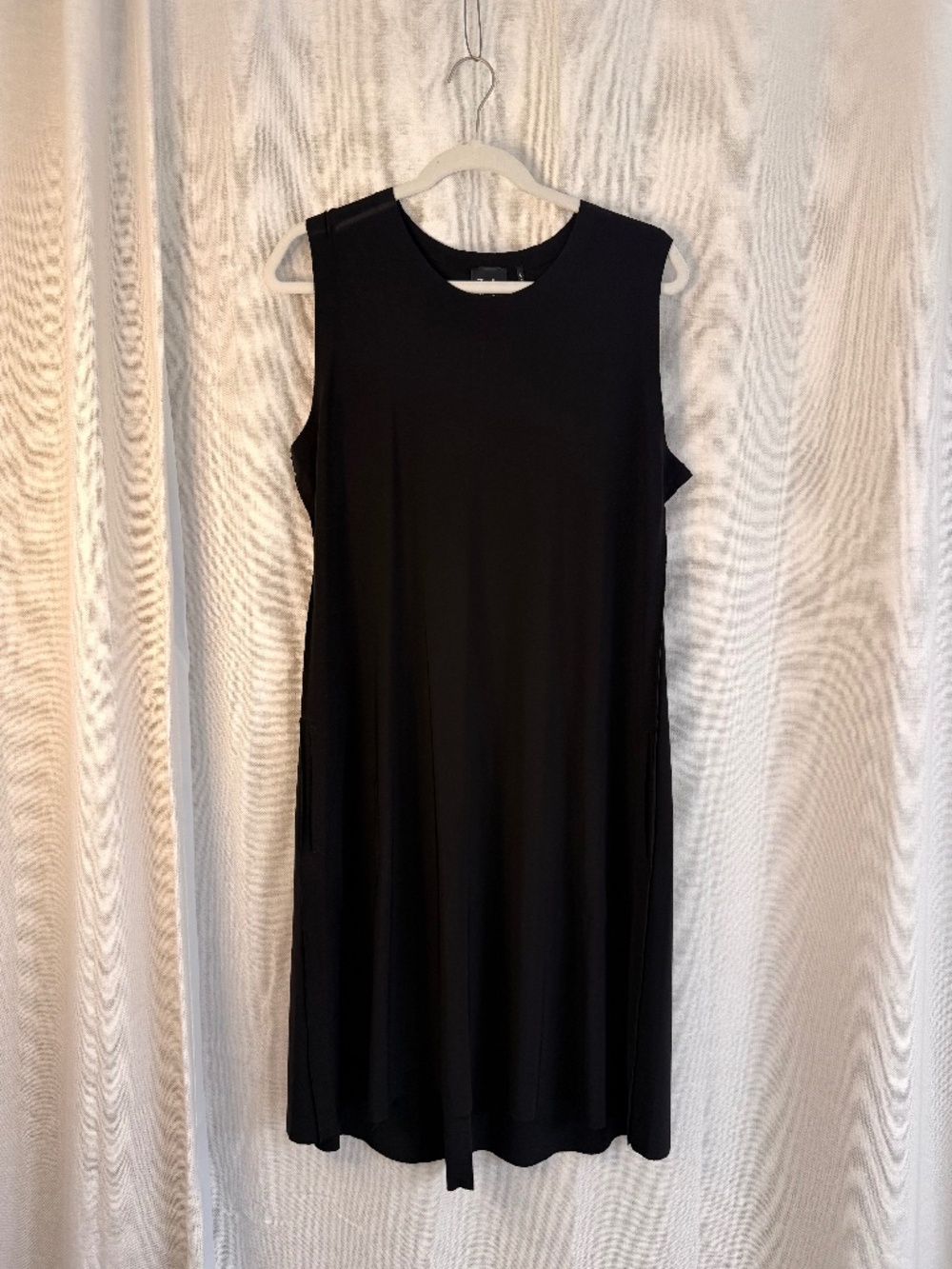 KAMALIKULTURE by Norma Kamali Sleeveless Black Swing Dress LARGE